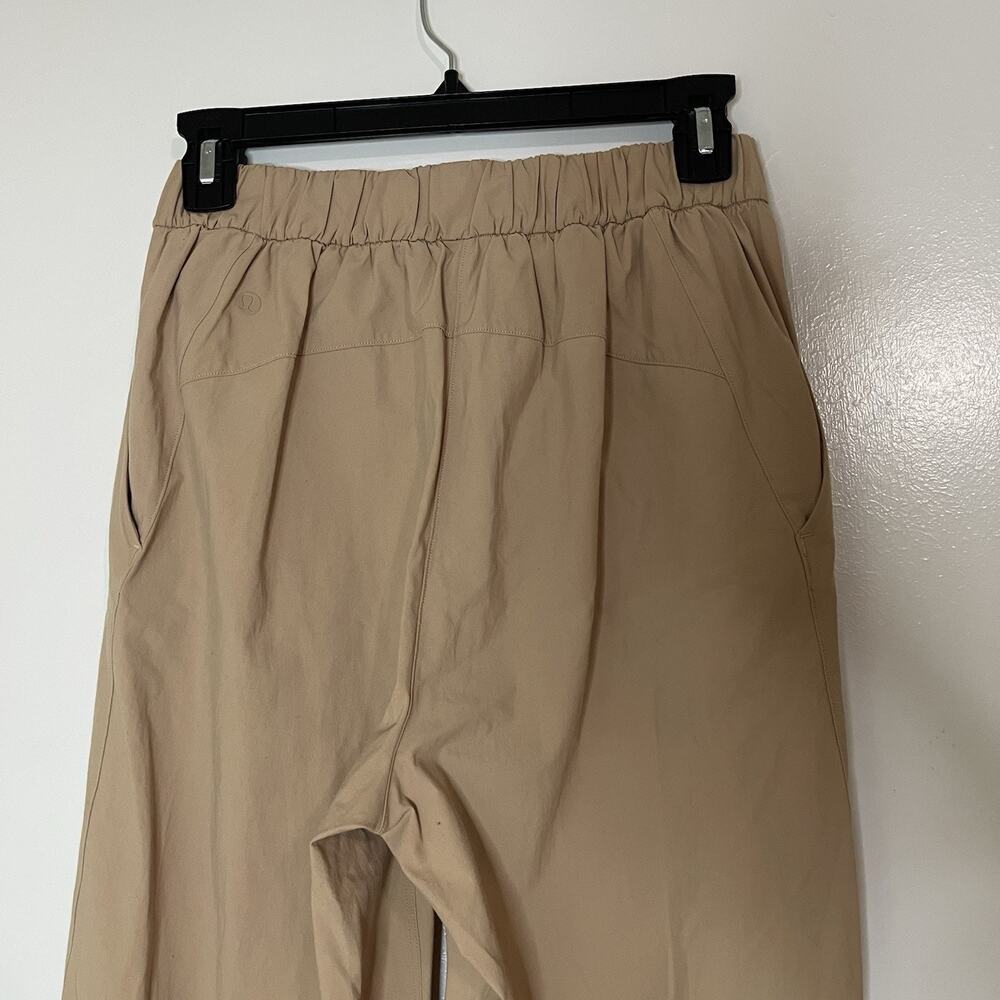 Lululemon jogger khaki tan trouser straight leg woven pants US 4 - Picture 4 of 6